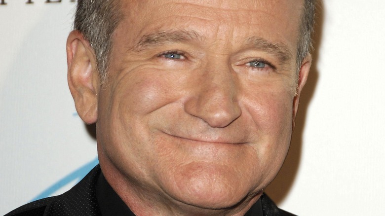 Robin Williams on the red carpet 