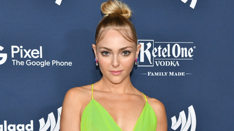 AnnaSophia Robb gazing at the camera