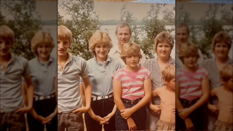 A young Kristi Noem with her family
