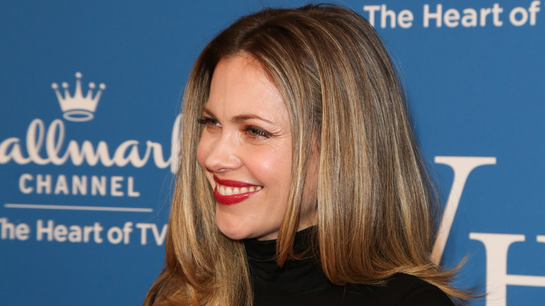 Pascale Hutton at the "When Calls the Heart" Season 7 celebration dinner and panel