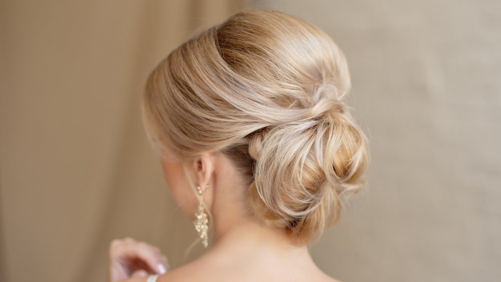 woman wearing a chignon hairstyle