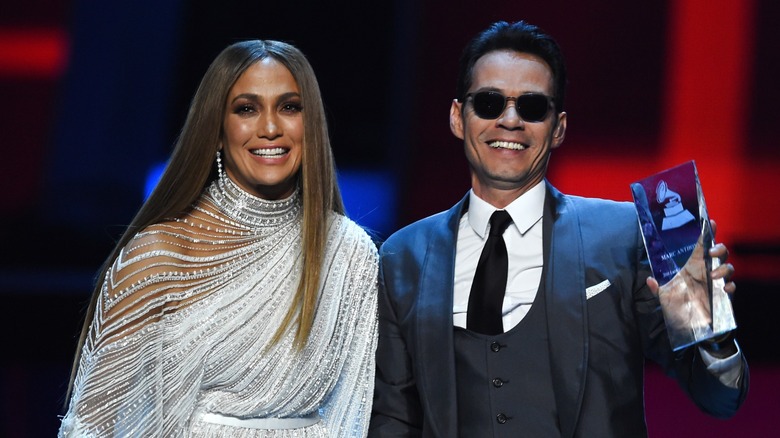 Jennifer Lopez & Marc Anthony at the 2016 Latin Grammy Awards