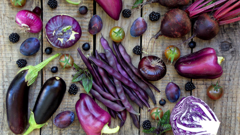 purple fruits and vegetables