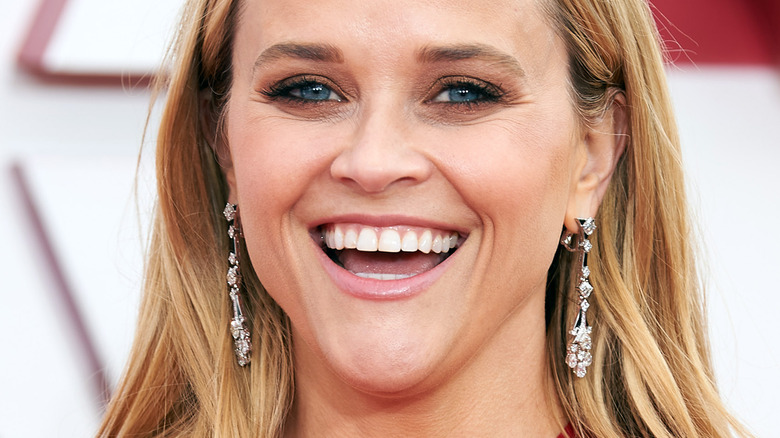 Reese Witherspoon on red carpet