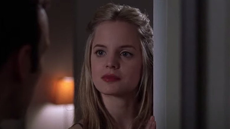 The Exact Lip Color Mena Suvari Wore In American Beauty