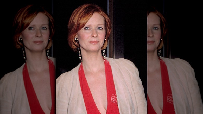 Cythia Nixon with red hair
