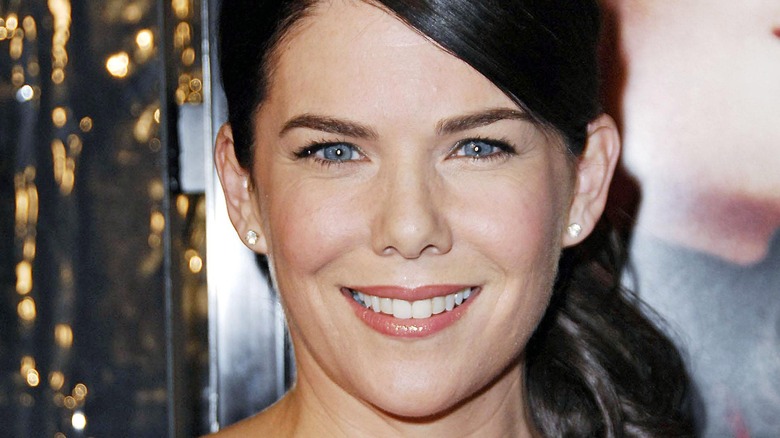 Lauren Graham smiling