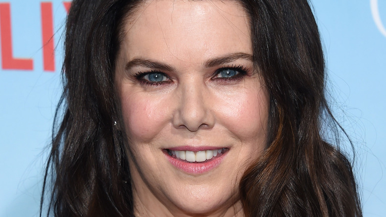 Lauren Graham smiling 