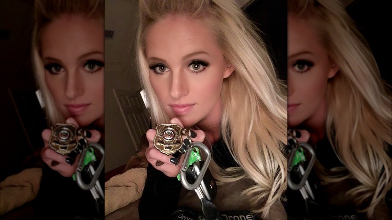 Tomi Lahren taking a selfie in 2016