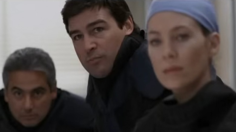 Screen grab of Kyle Chandler and Ellen Pompeo in Grey's Anatomy
