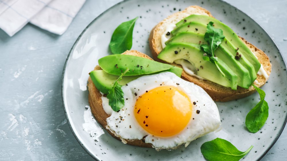 Avocado toast with egg