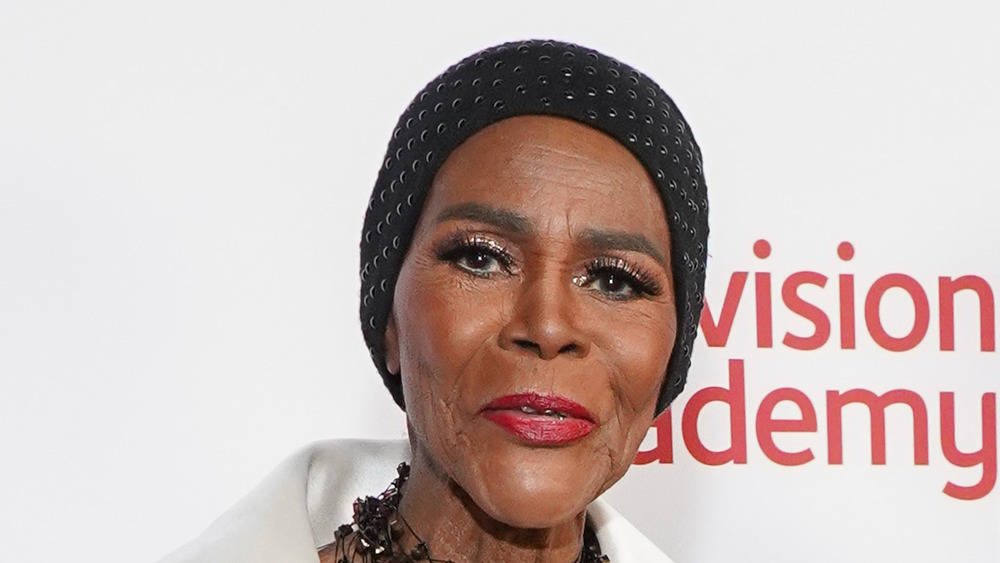 Cicely Tyson at an event, wearing hat