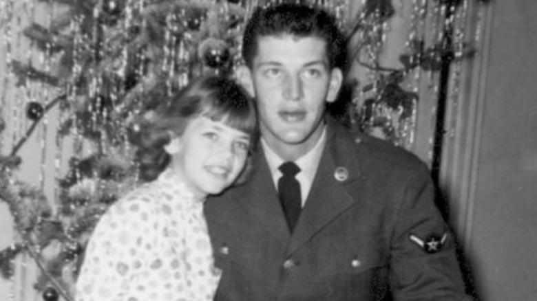 Elizabeth and John, Christmas 1958