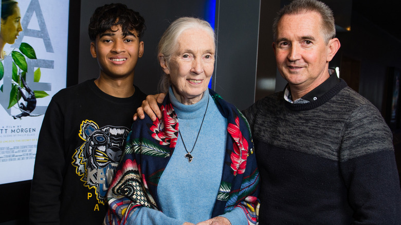 Dr Jane Goodall posing with family