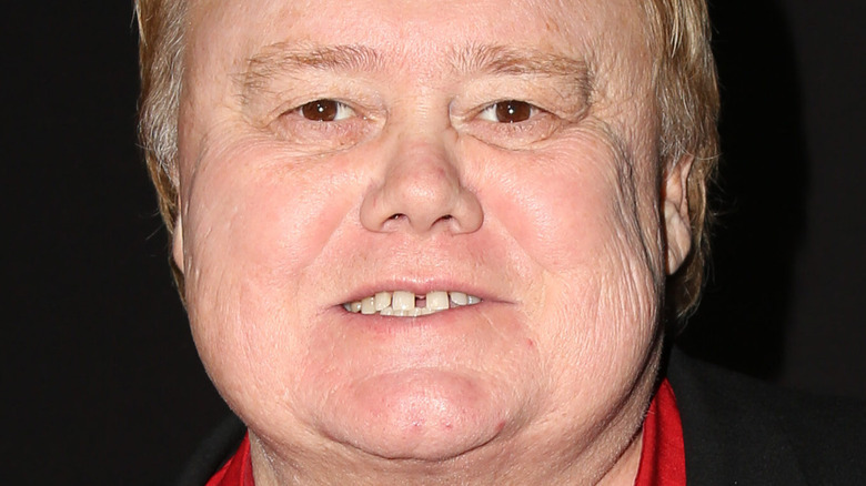 close up of Louie Anderson