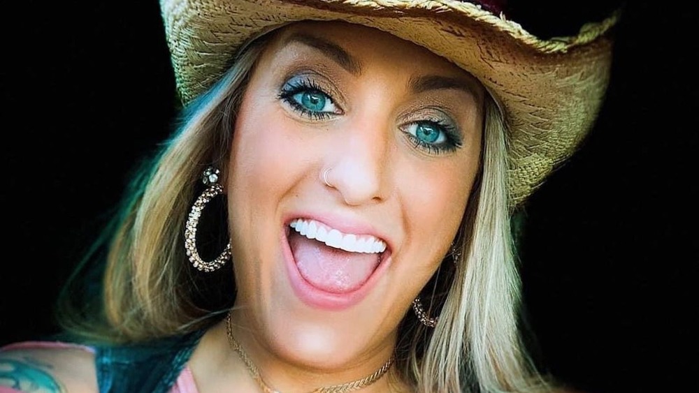 Taylor Dee smiling