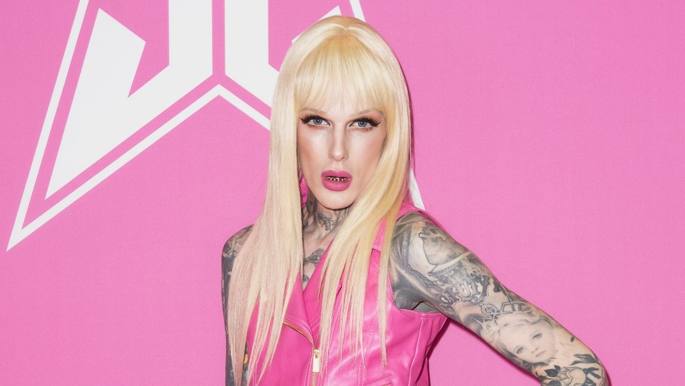 Jeffree star with pink background