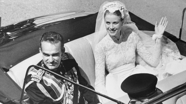 Grace Kelly waving to the public
