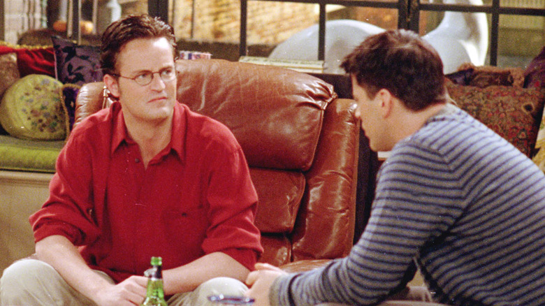 Matthew Perry smiling