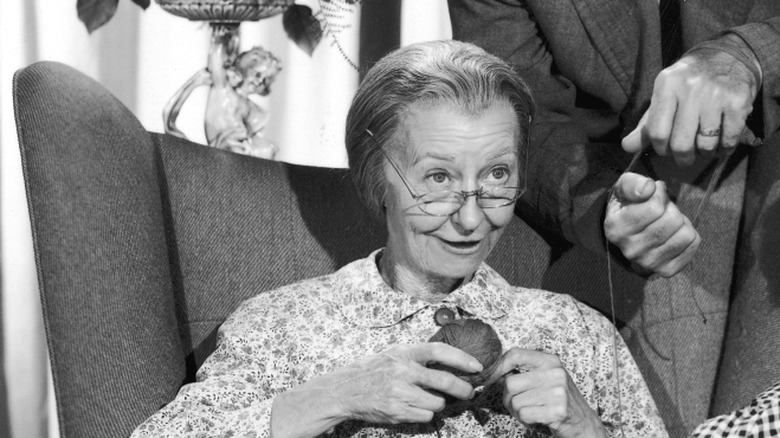 Black and white photo of Irene Ryan in The Beverly Hillbillies