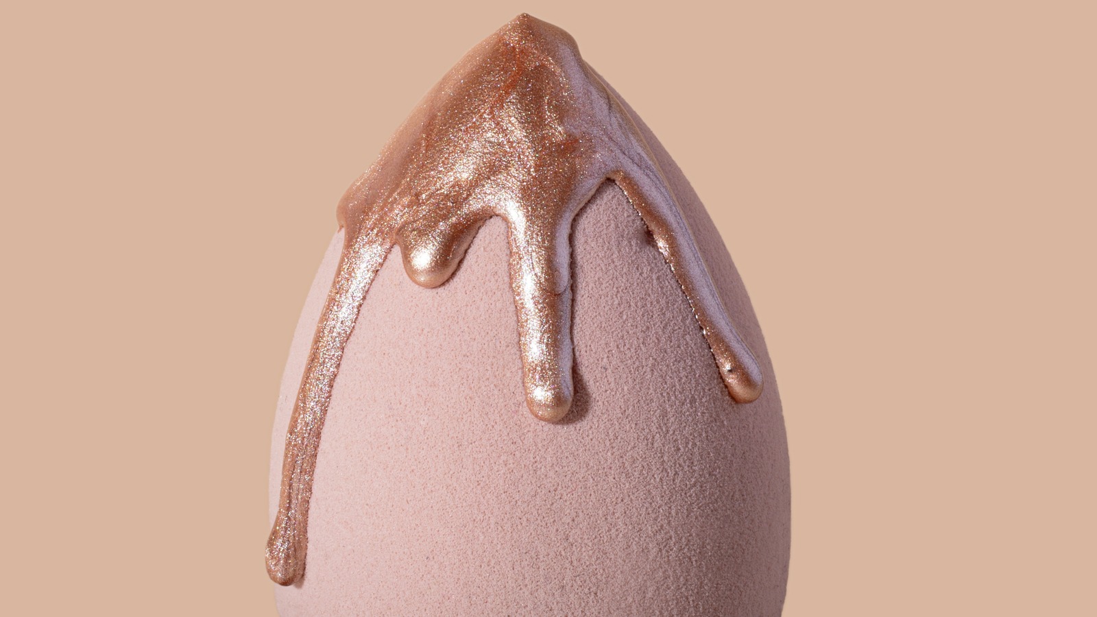 The Internet Is Ditching Powder Makeup - Here's Why Liquid Blush And ...