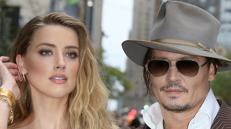 Amber Heard and Johnny Depp pose together