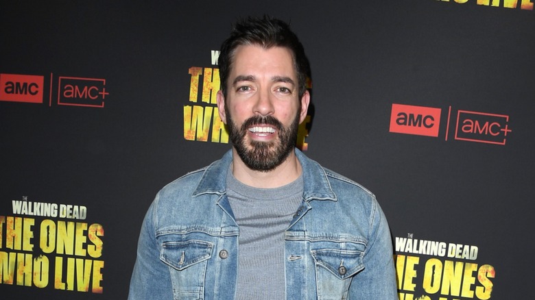 Drew Scott on the red carpet in 2024