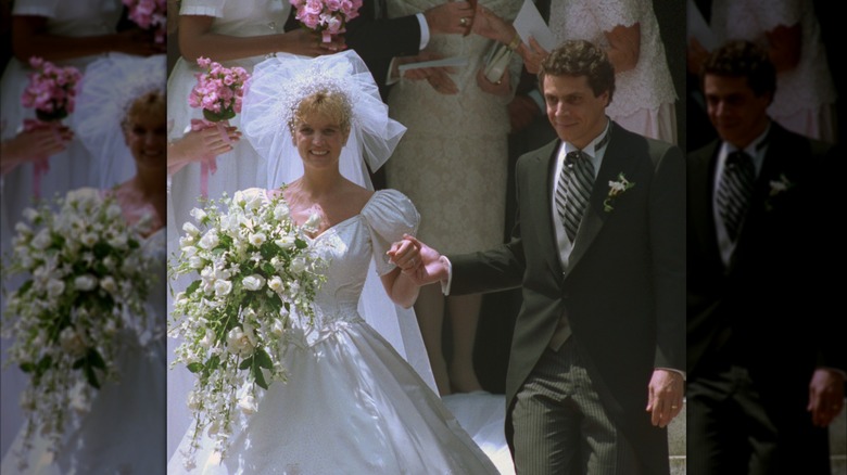 (l-r): Kerry Kennedy and former Gov. Andrew Cuomo holding hands on their wedding day
