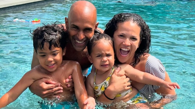 Laura Jarrett smiles with family in Martha's Vineyard