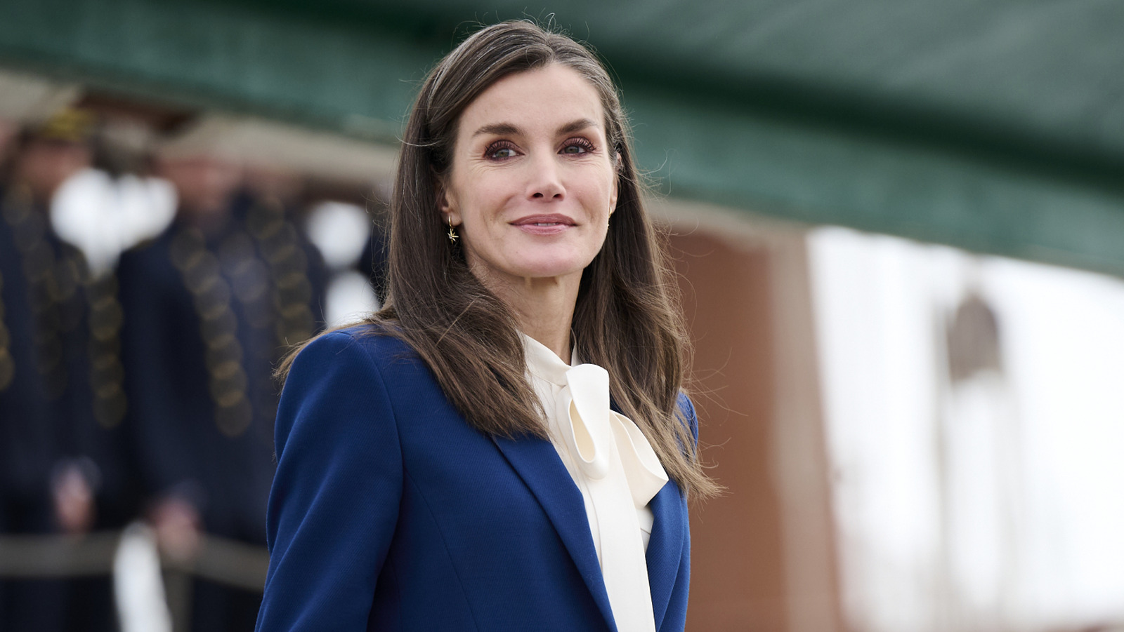 <a href="https://www.thelist.com/1772844/lavish-lifestyle-queen-letizia/" target="_blank">The Lavish Lifestyle Of The Queen Of Spain Queen Letizia</a>