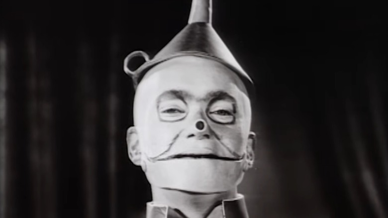 Buddy Ebsen in a screentest for the Tin Man makeup.