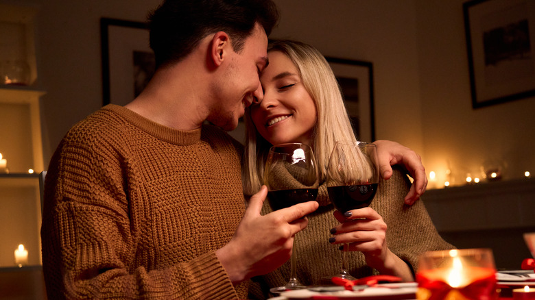 Couple shares romantic dinner 