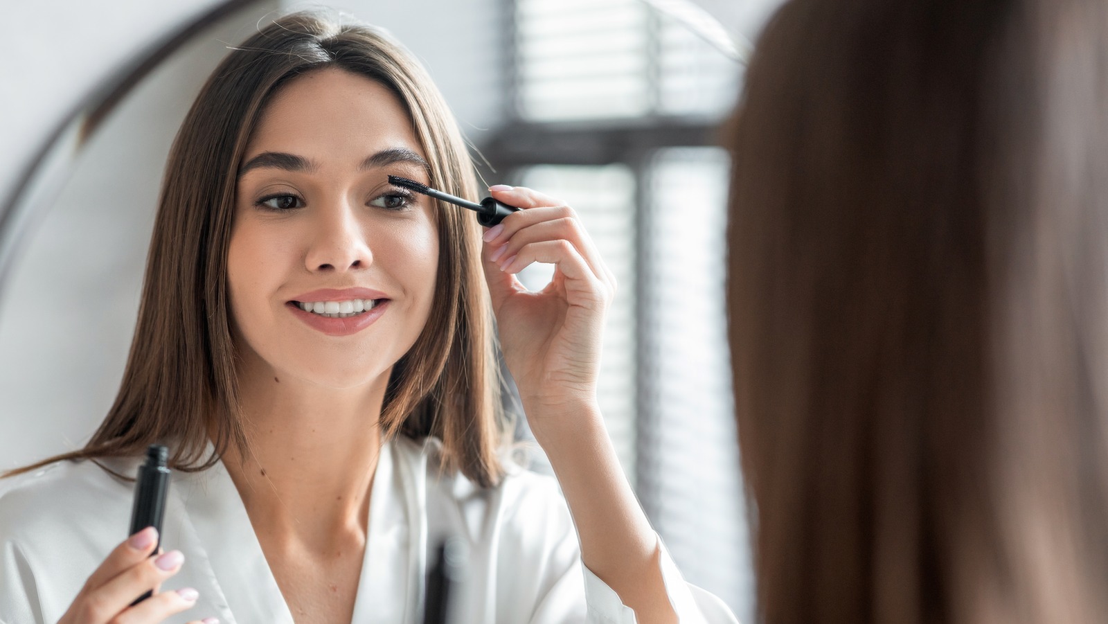 The Stamping' Technique That Delivers Looking Lashes In An