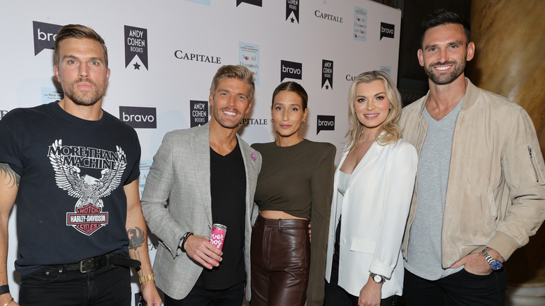 Luke Gulbranson, Kyle Cooke, Amanda Batula, Lindsay Hubbard, and Carl Radke posing 