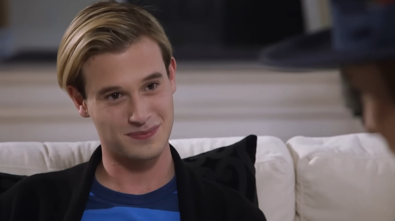 Tyler Henry smiling on "Hollywood Medium"
