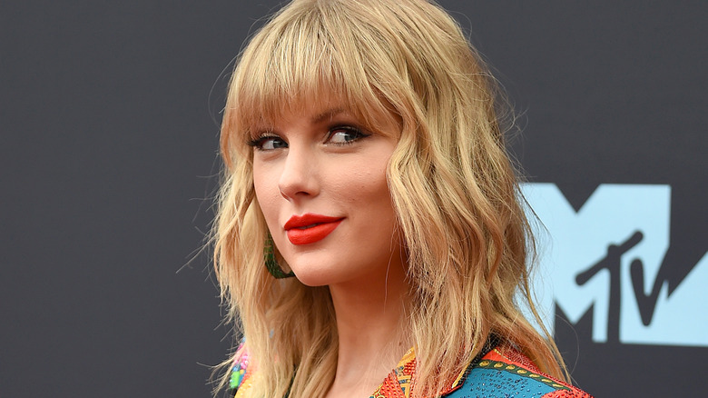 Taylor Swift, who had a dramatic celebrity transformation