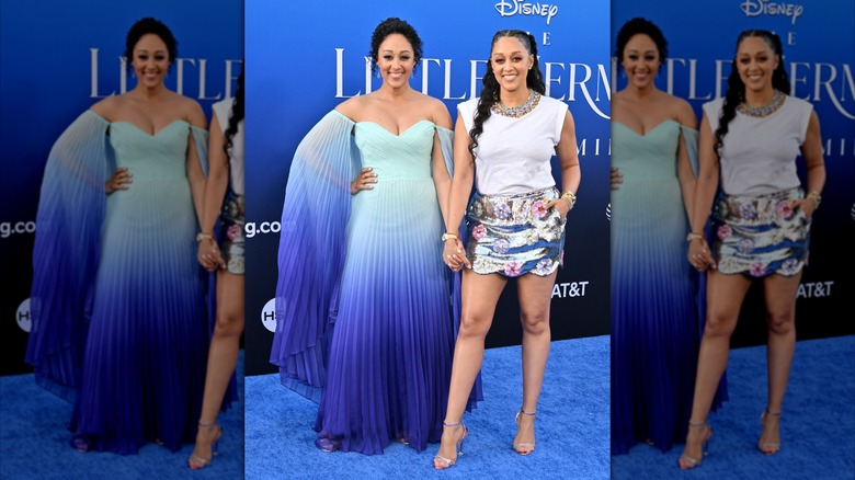 Tamera and Tia Mowry at the 2023 premiere of "The Little Mermaid"