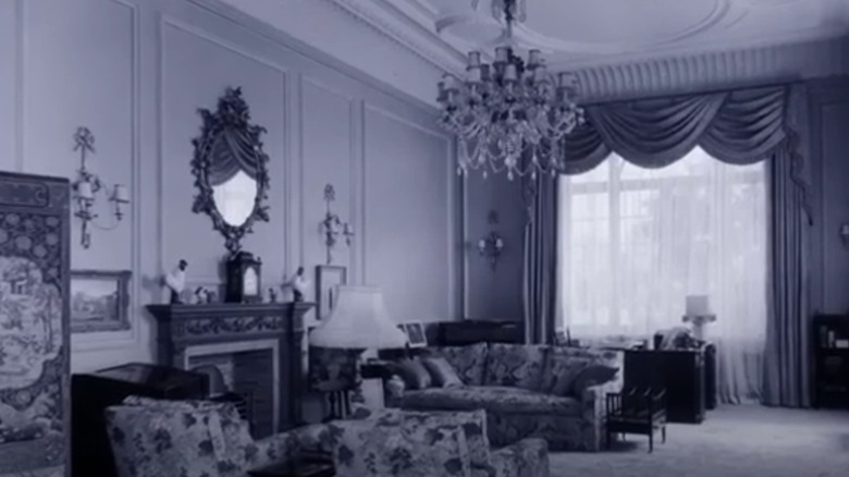 sitting room at Clarence House in the late 1940s