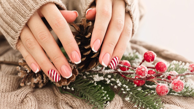 Festive holiday nails