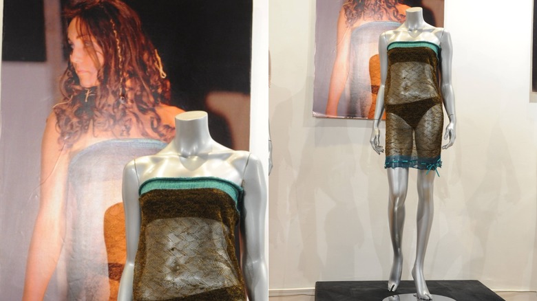 A dress was worn by Kate Middleton at the annual St Andrew's University charity fashion show attended by Prince William in 2002.