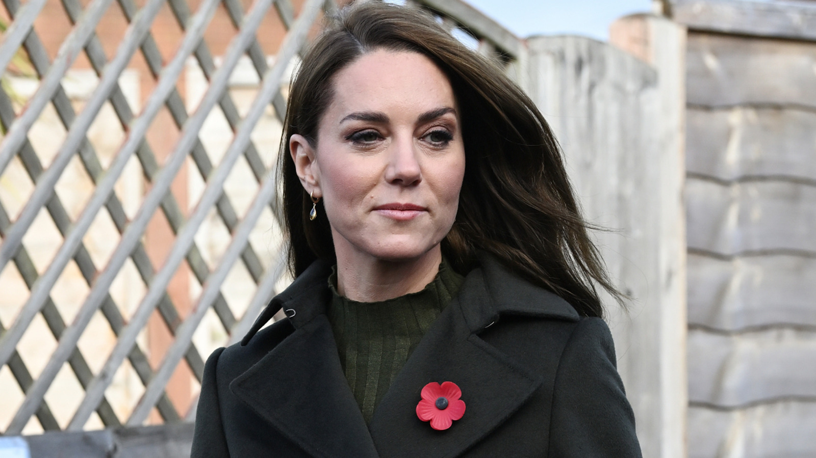 <a href="https://www.thelist.com/1926465/kate-middleton-most-unqueenly-outfits/" target="_blank">The Most Unqueenly Outfits Kate Middleton Has Ever Worn</a>