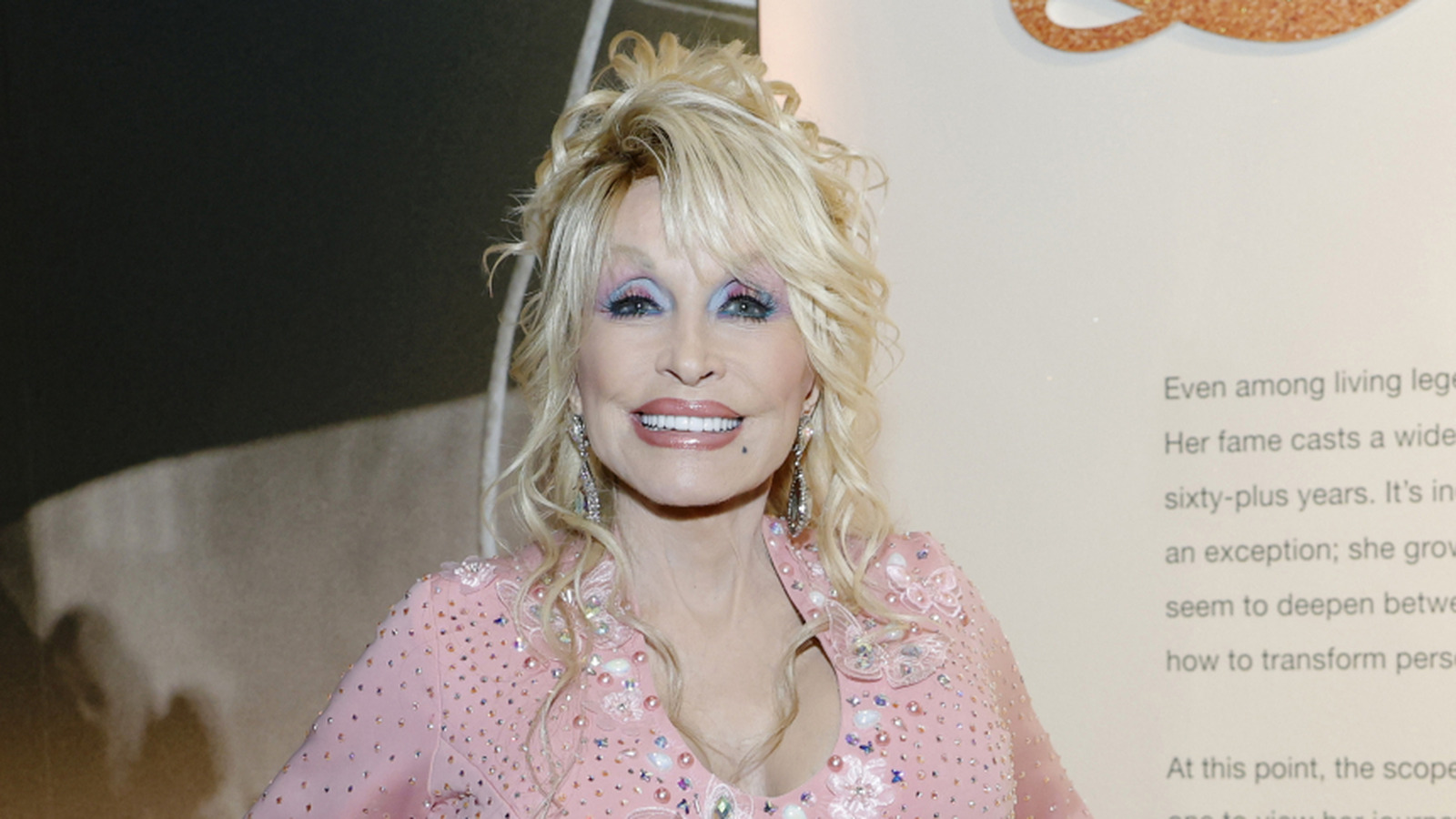 <a href="https://www.thelist.com/2027290/dolly-parton-never-got-to-live-one-childhood-dream/" target="_blank">The One Childhood Dream Dolly Parton Never Got To Live</a>