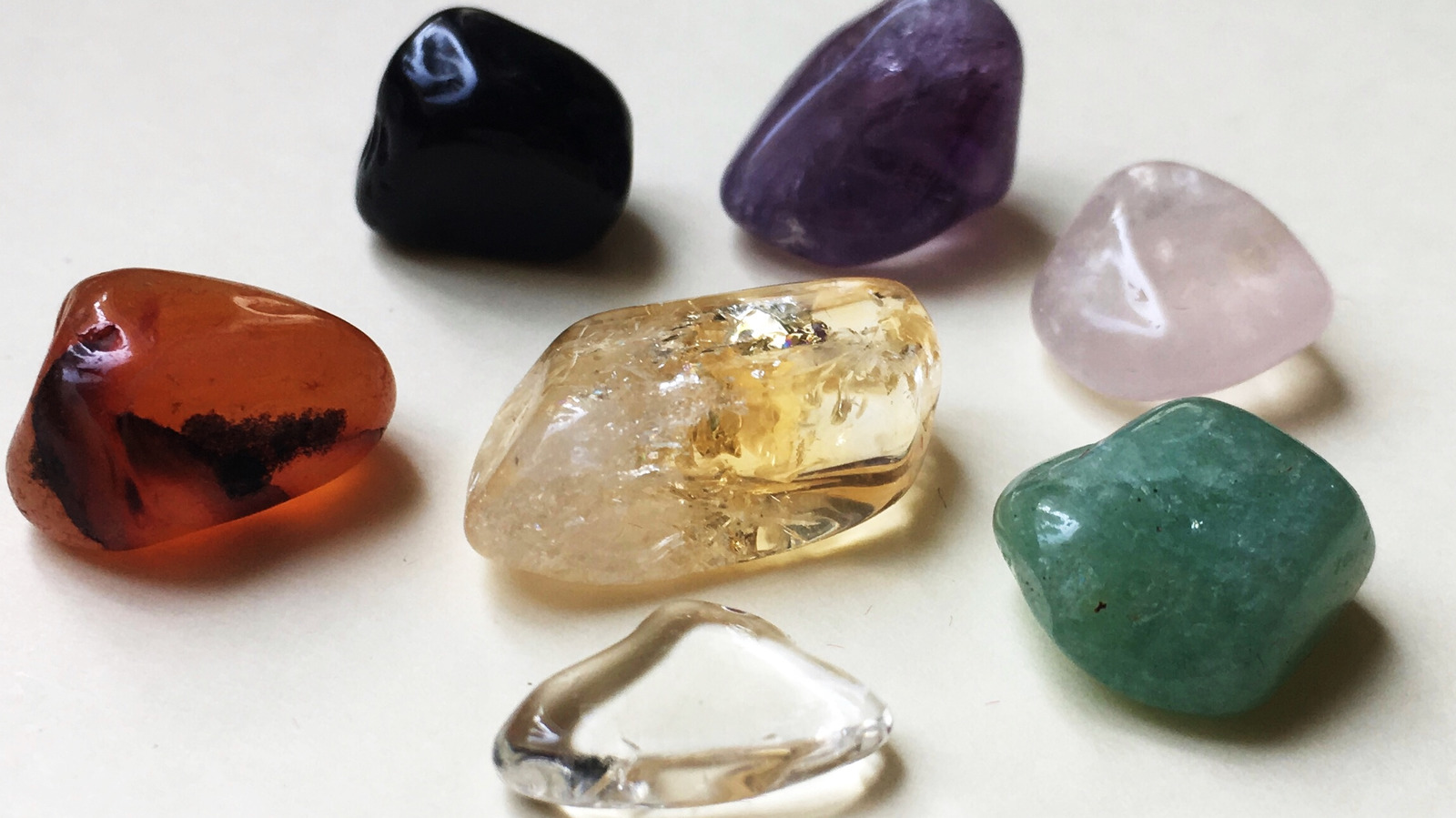 The One Crystal You Need To Get If You're A Cancer