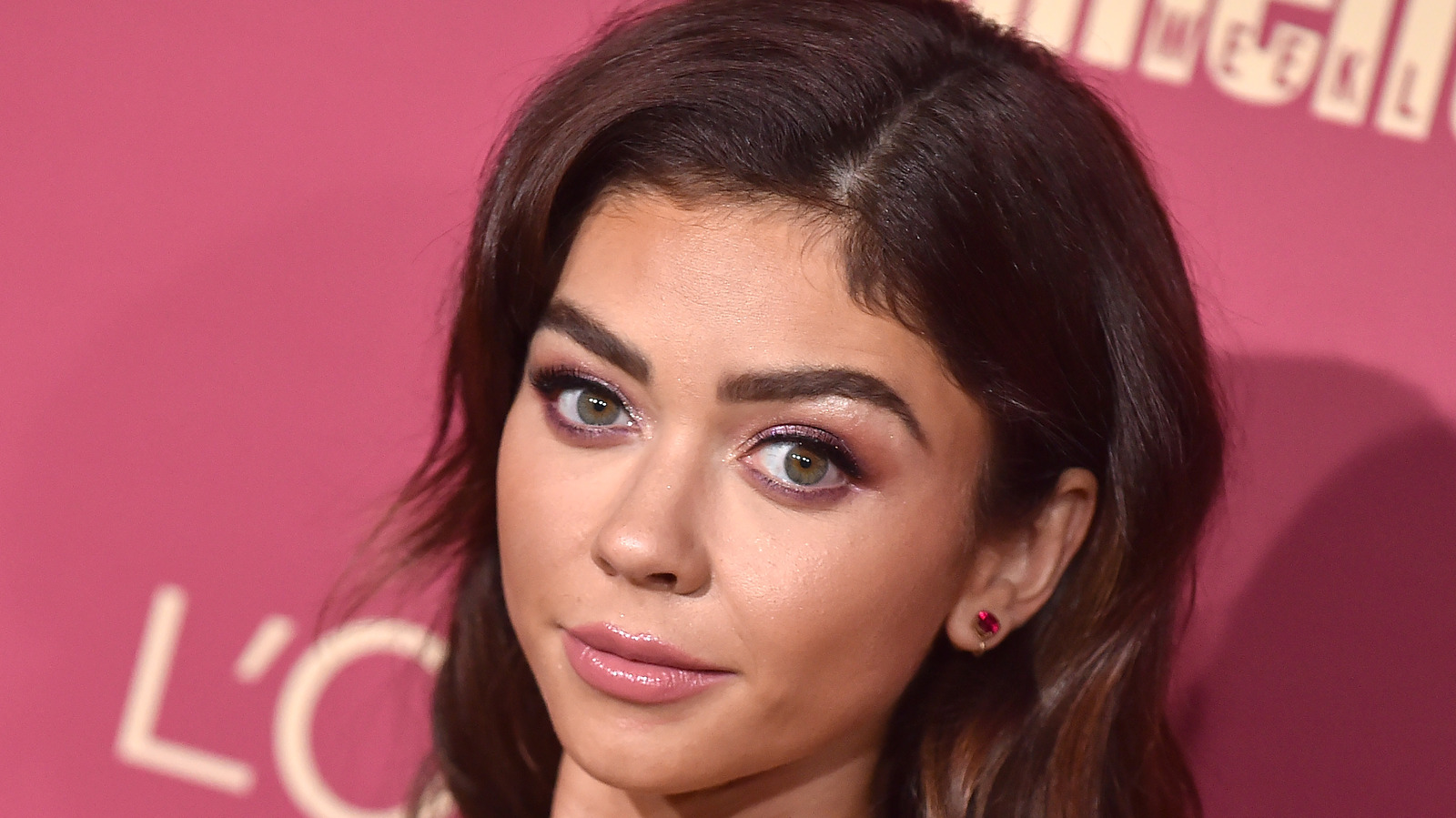 The One Hair Product That The Modern Family Makeup Artist Always Used On  Sarah Hyland