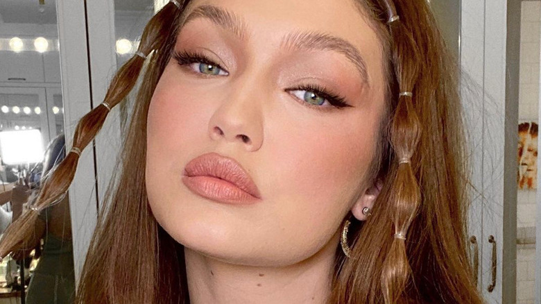 Gigi Hadid posing for selfie