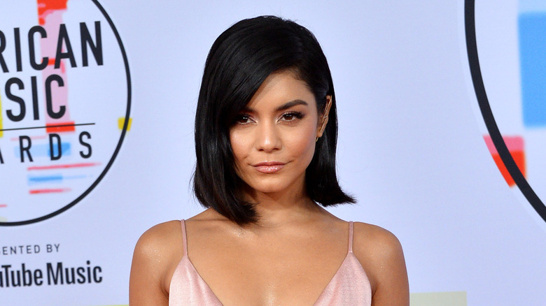 Vanessa Hudgens poses on the red carpet