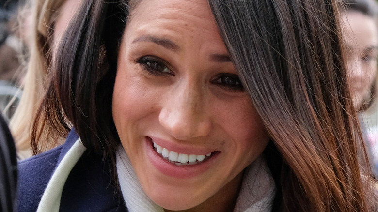 Meghan Markle arching eyebrows