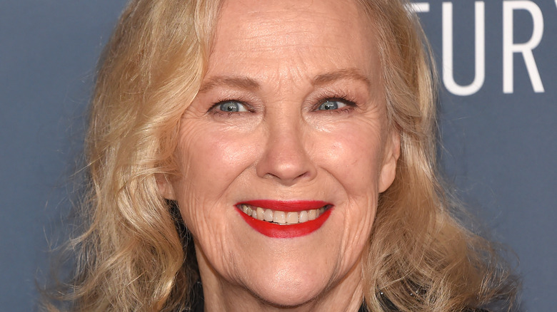 Catherine O'Hara smiling at event