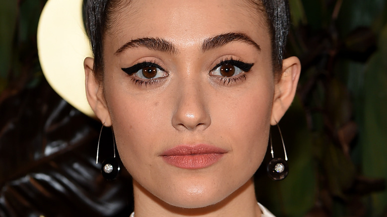 Emmy Rossum wearing eyeliner