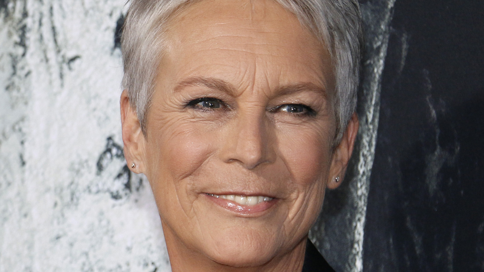 The Real Reason Jamie Lee Curtis Would Never Write A TellAll